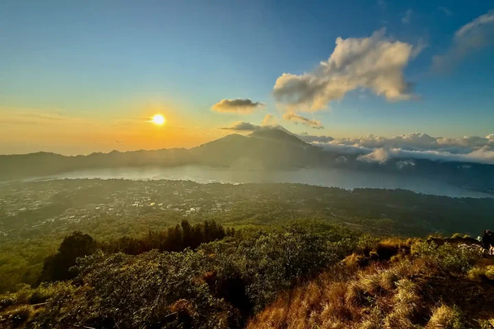 Bali Chauffeur private driver & guide in Bali